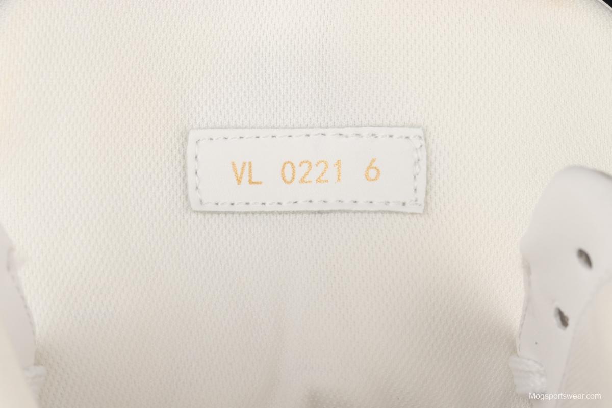 Authentic LV 2021s LV Trainer must be in winter